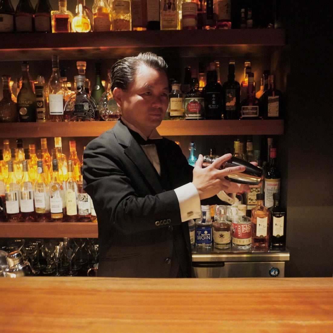 バーテンダーのための究極の3ピーススーツ - apartir Online Store