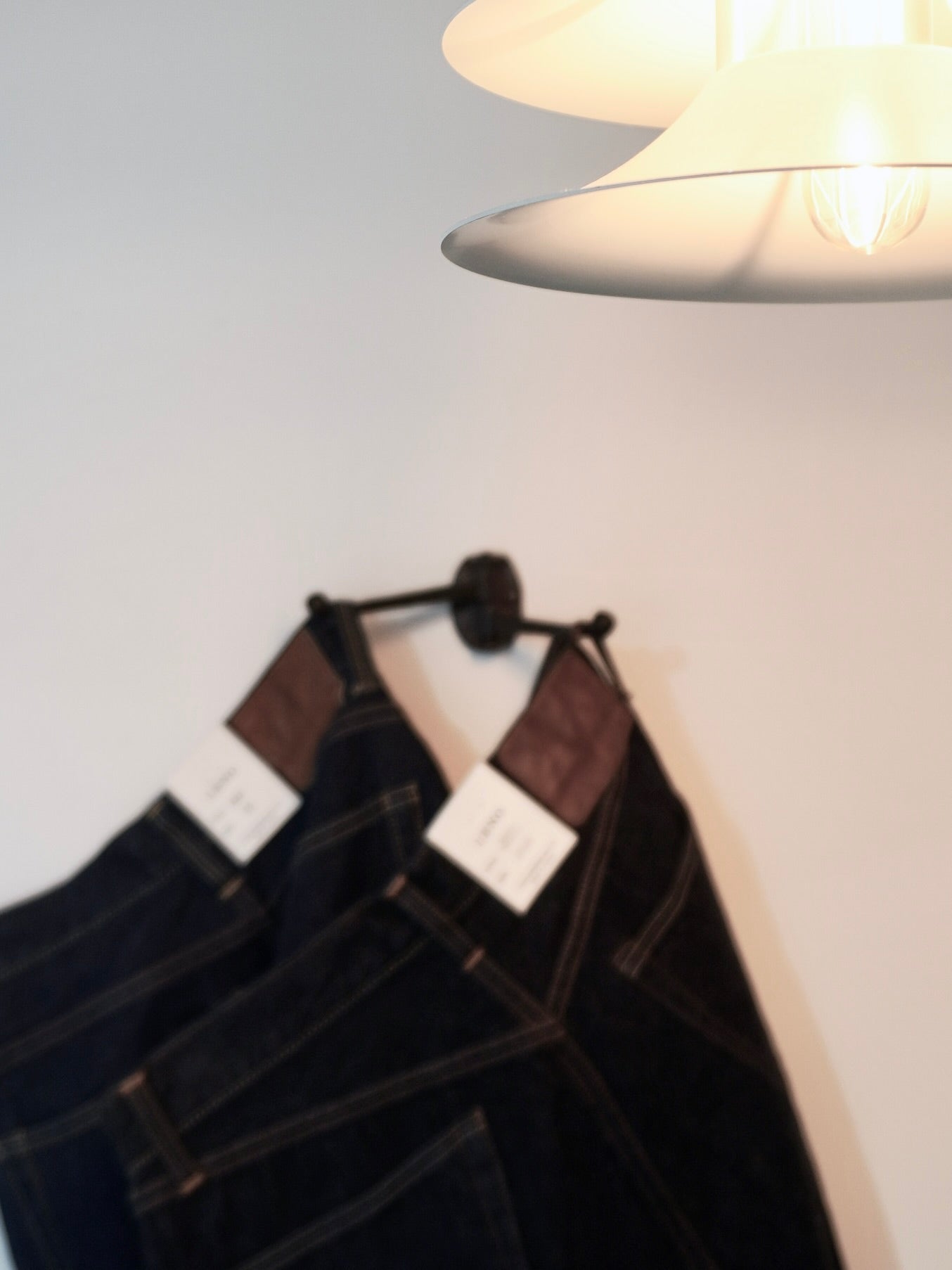 LENO DENIM NO.1 - apartir Online Store