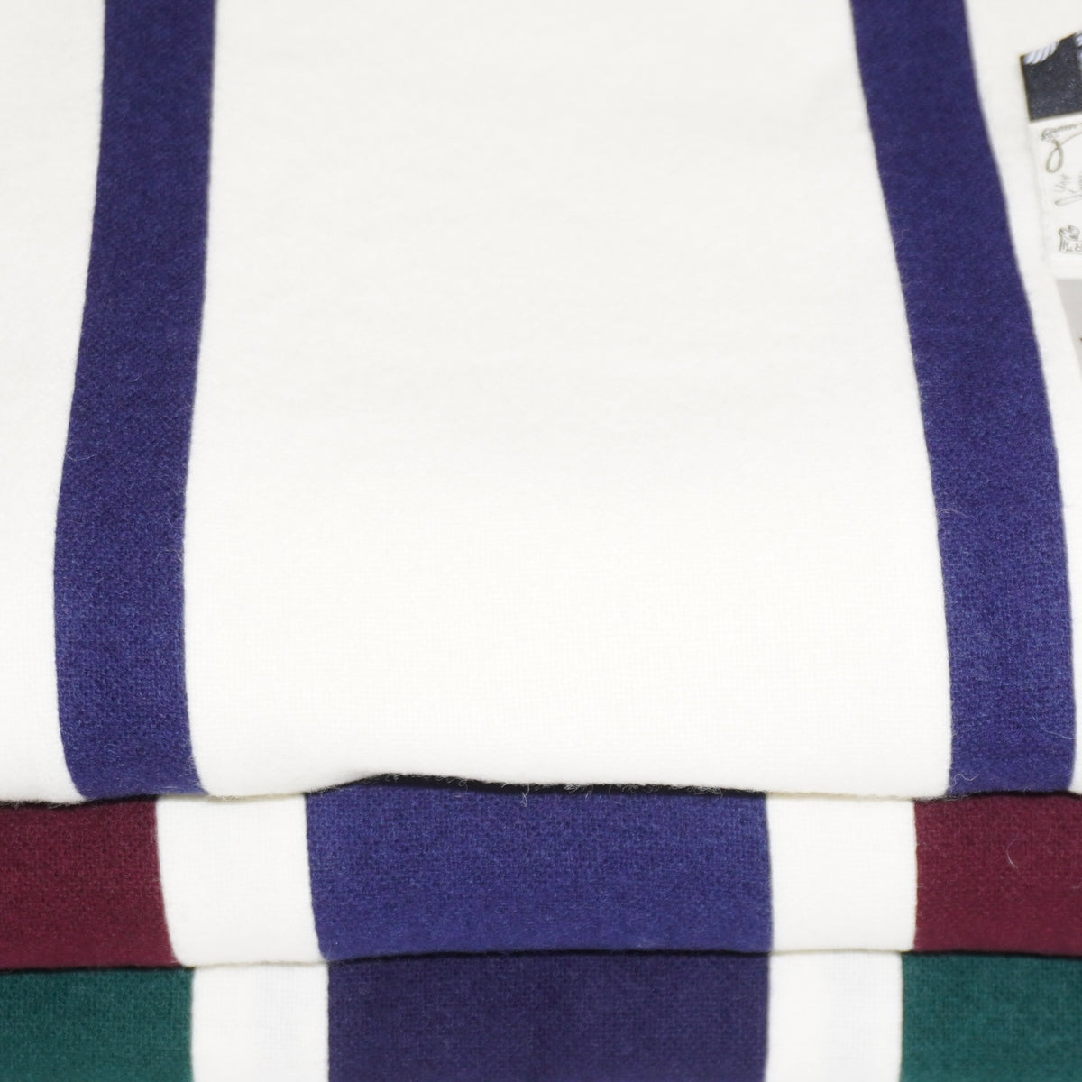 [A.E. CLOTHIER] School Muffler