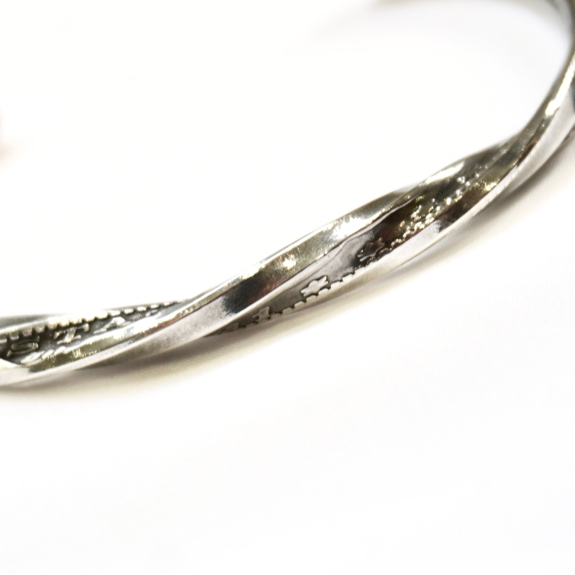 モルガン　バングル AMBRIDGE] MORGAN DOLLAR BANGLE TWIST モルガン ダラー バングル