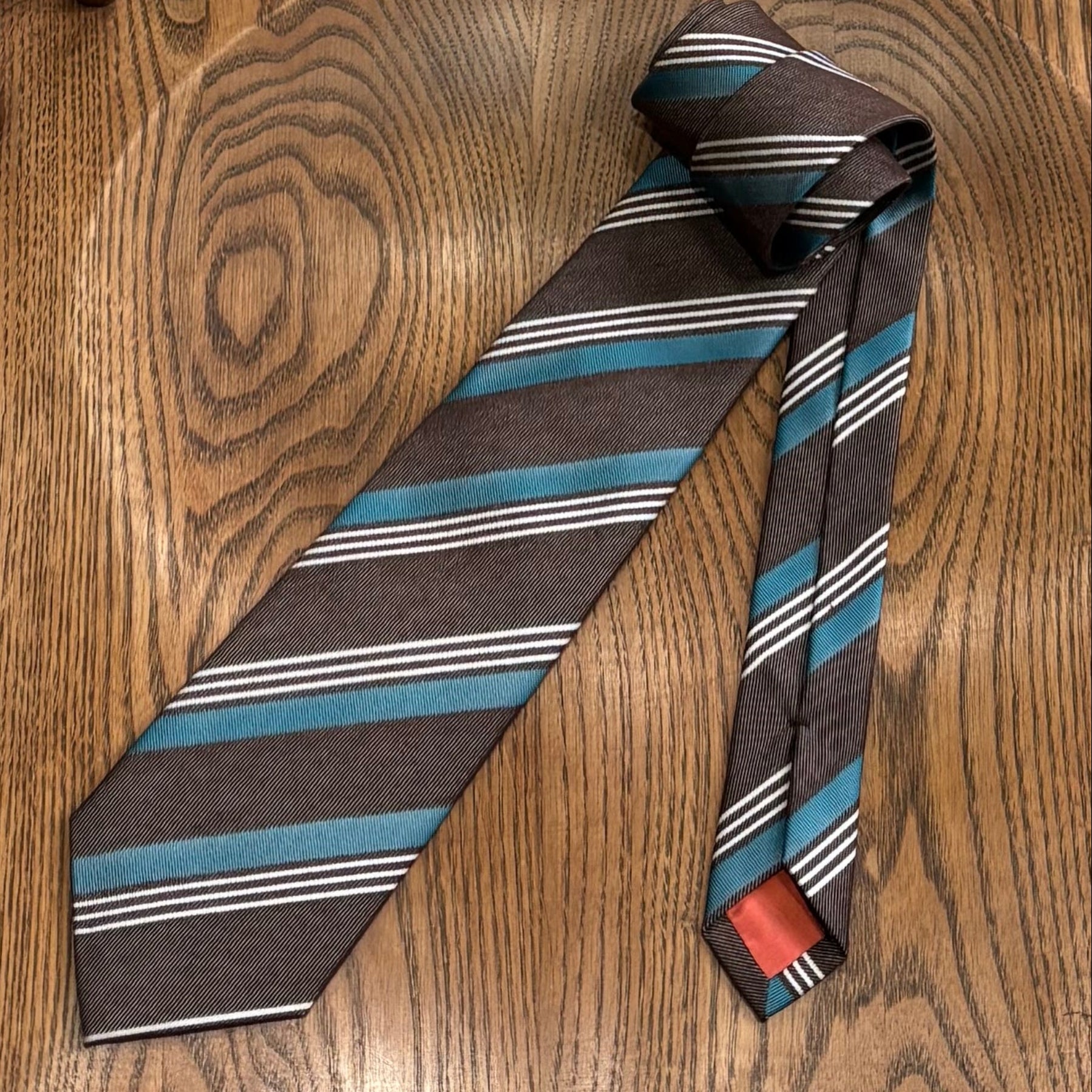 オーダー　ネクタイ　名古屋