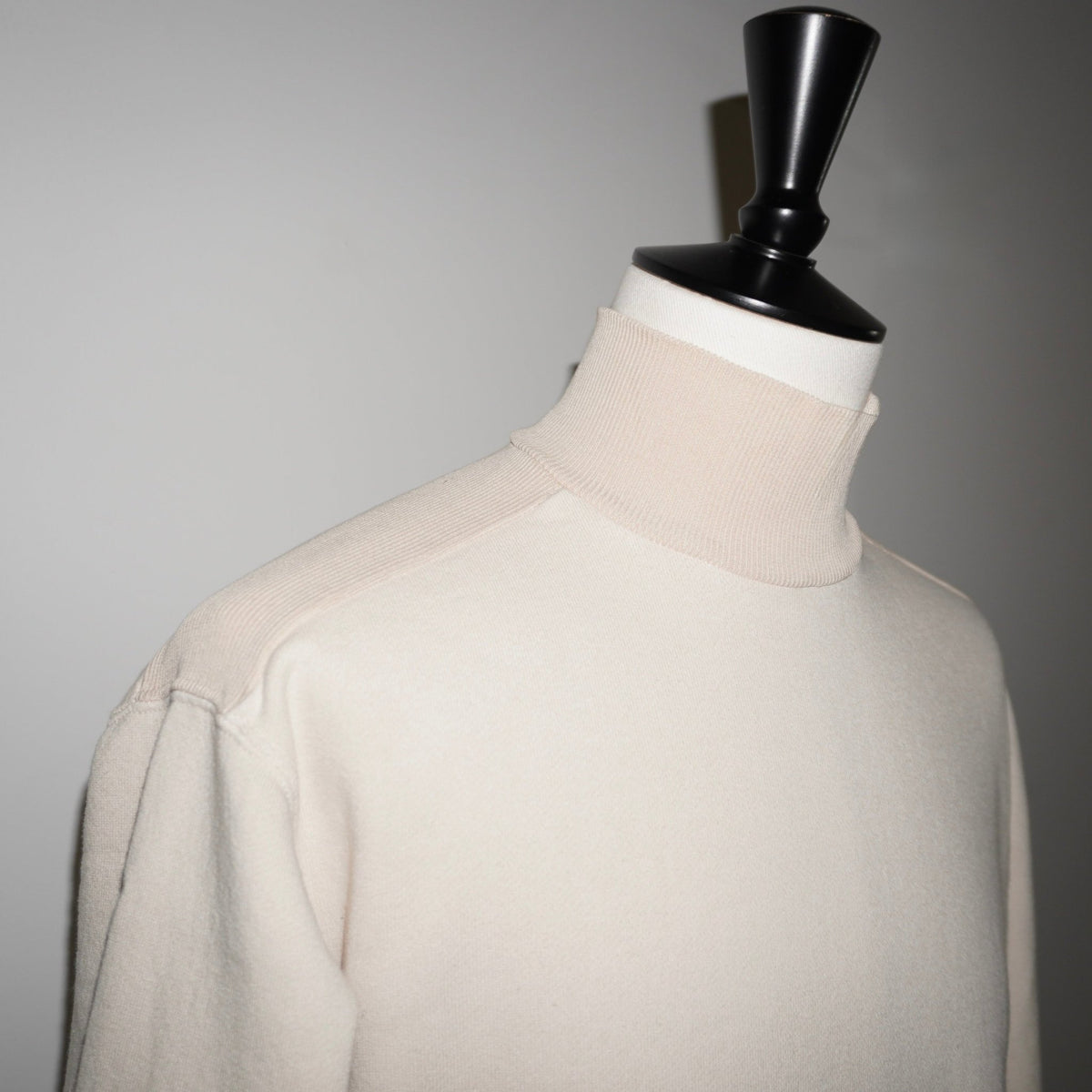 [BRU NA BOINNE] Braigh Turtle Sweat - apartir Online Store アパルティール セレクトショップ