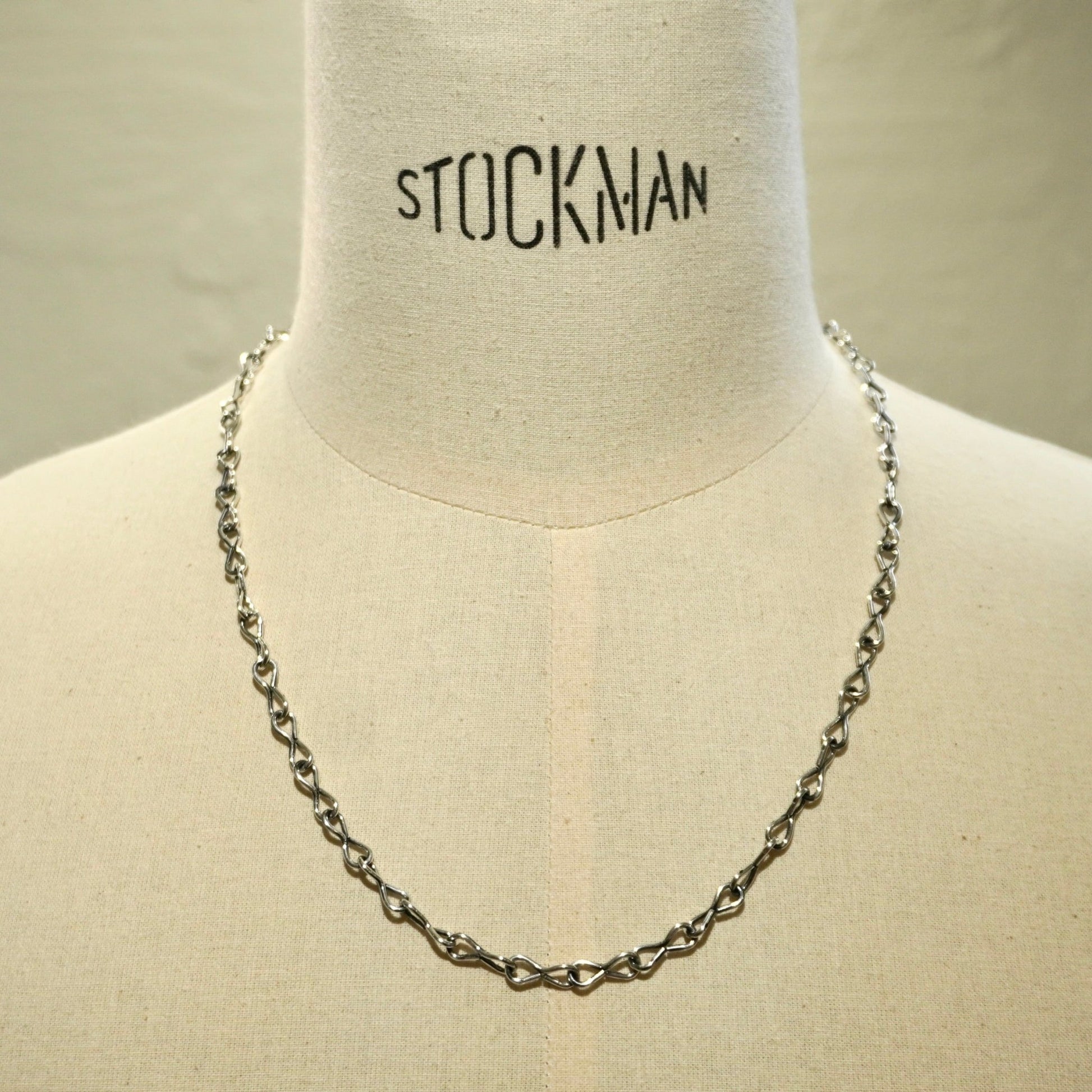 [BRU NA BOINNE] Hand - Twisted Chain Necklace ブルーナボイン ハンドツイストチェーンネックレス - apartir Online Store アパルティール セレクトショップ