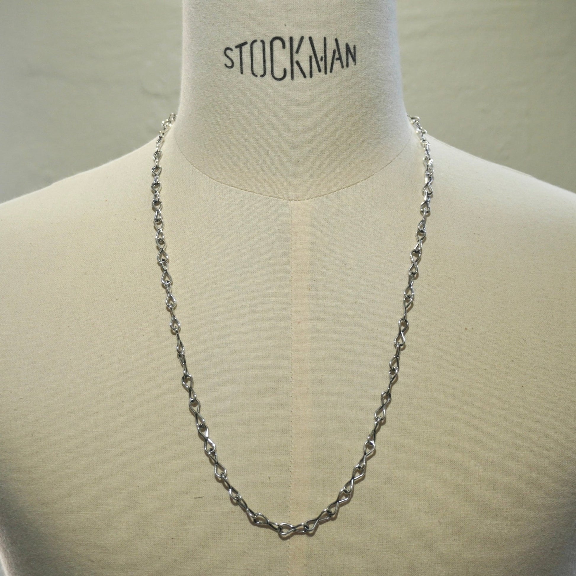 [BRU NA BOINNE] Hand - Twisted Chain Necklace ブルーナボイン ハンドツイストチェーンネックレス - apartir Online Store アパルティール セレクトショップ