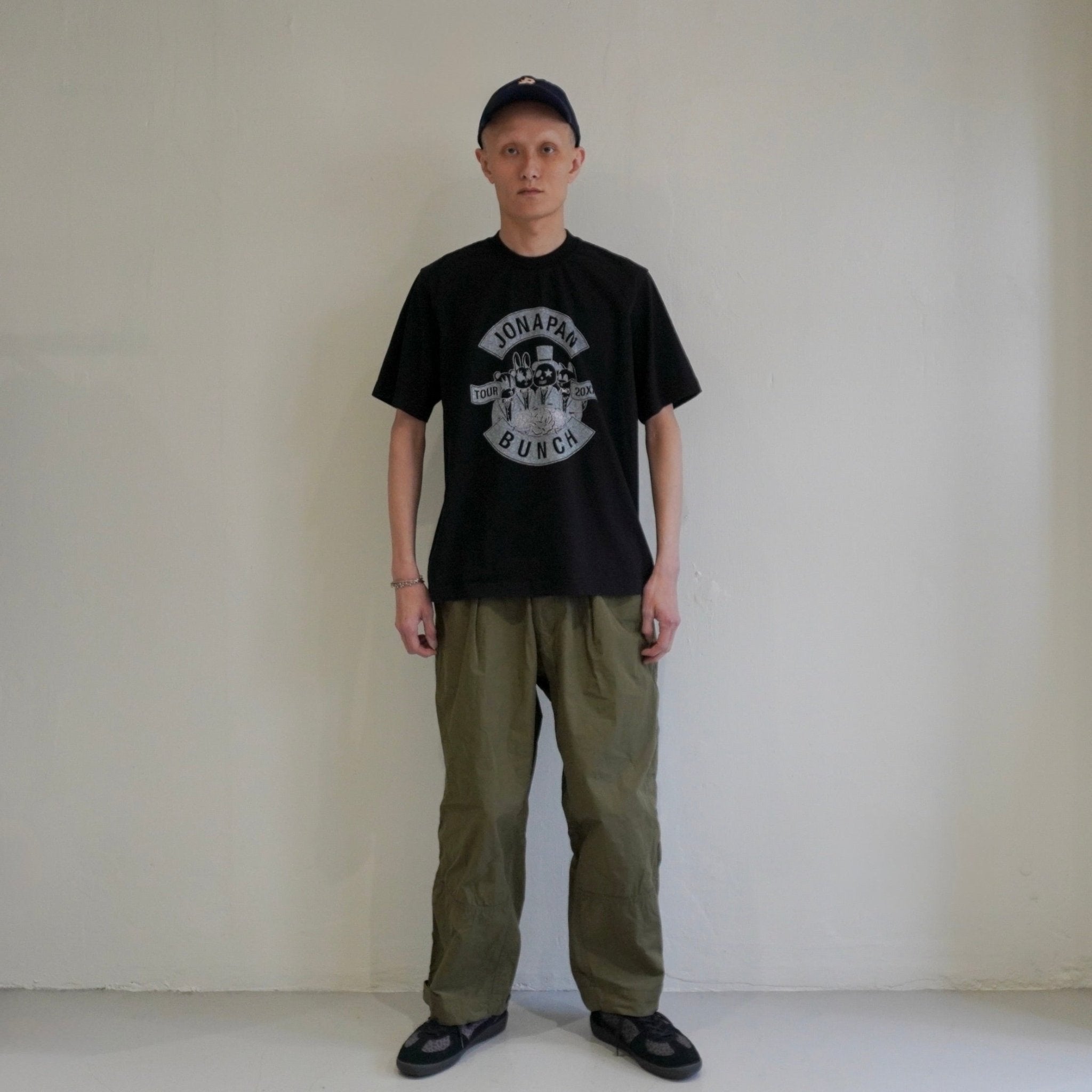 [BRU NA BOINNE] JONAPAN TOURS T ブルーナボイン ジョナパン ツアーズ Tシャツ - apartir Online Store アパルティール セレクトショップ