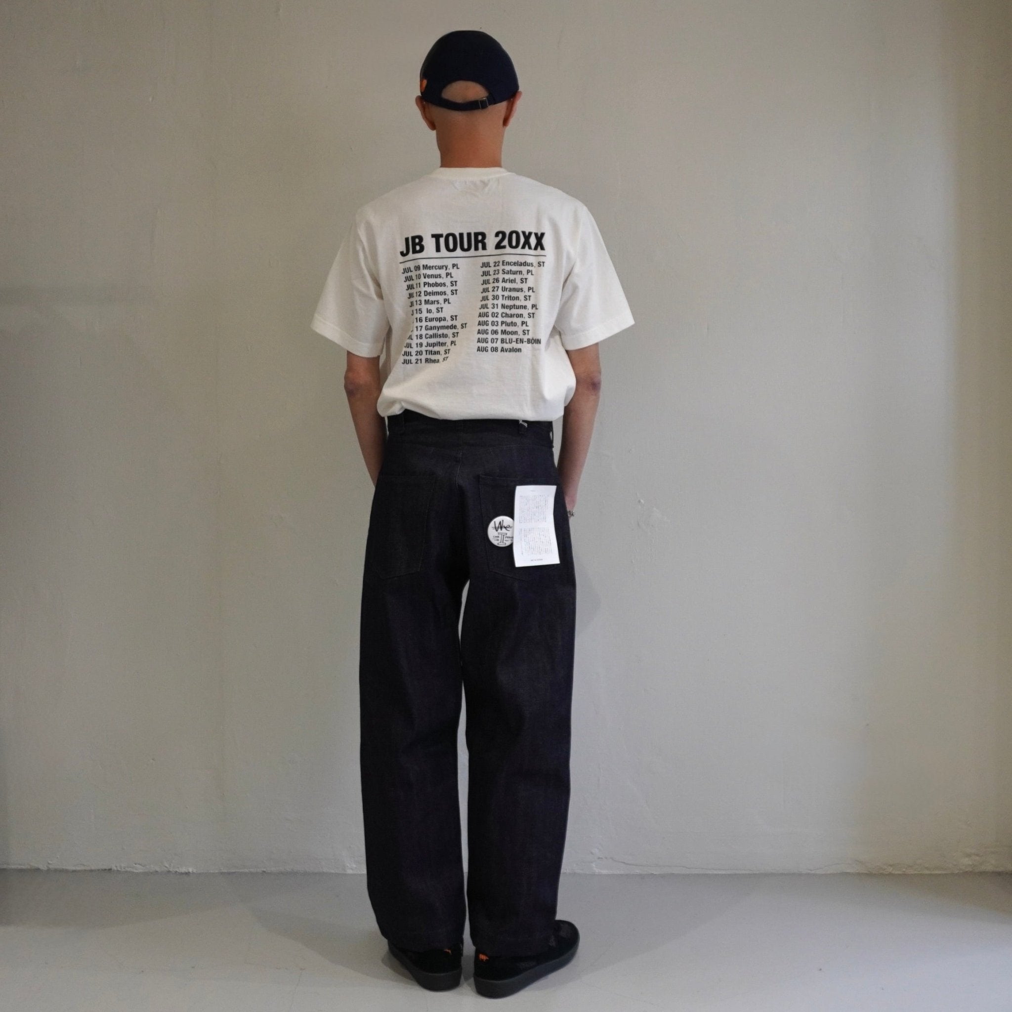 [BRU NA BOINNE] JONAPAN TOURS T ブルーナボイン ジョナパン ツアーズ Tシャツ - apartir Online Store アパルティール セレクトショップ