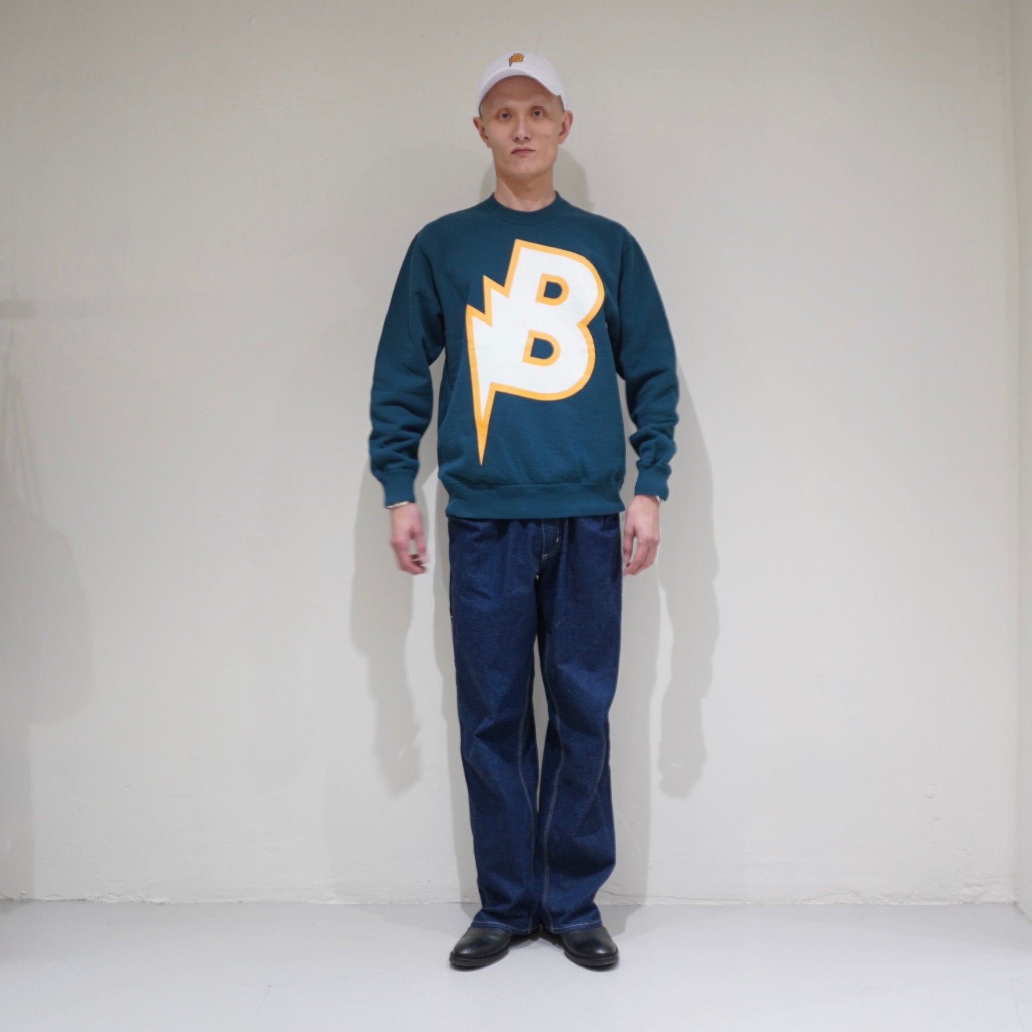 [BRU NA BOINNE] STUN B ブルーナボイン スタン ビー スエット - apartir Online Store アパルティール セレクトショップ