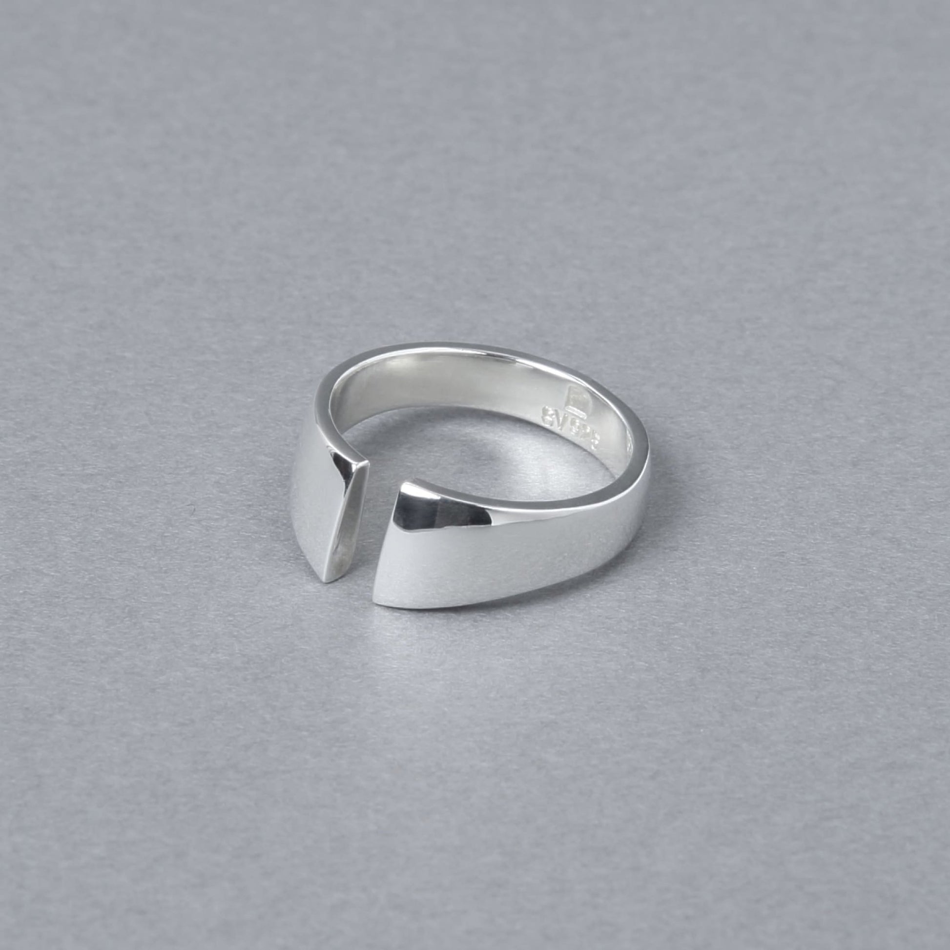 [NINENINE] シルバー925 リング | 22 - R - 023 - apartir Online Store アパルティール セレクトショップ