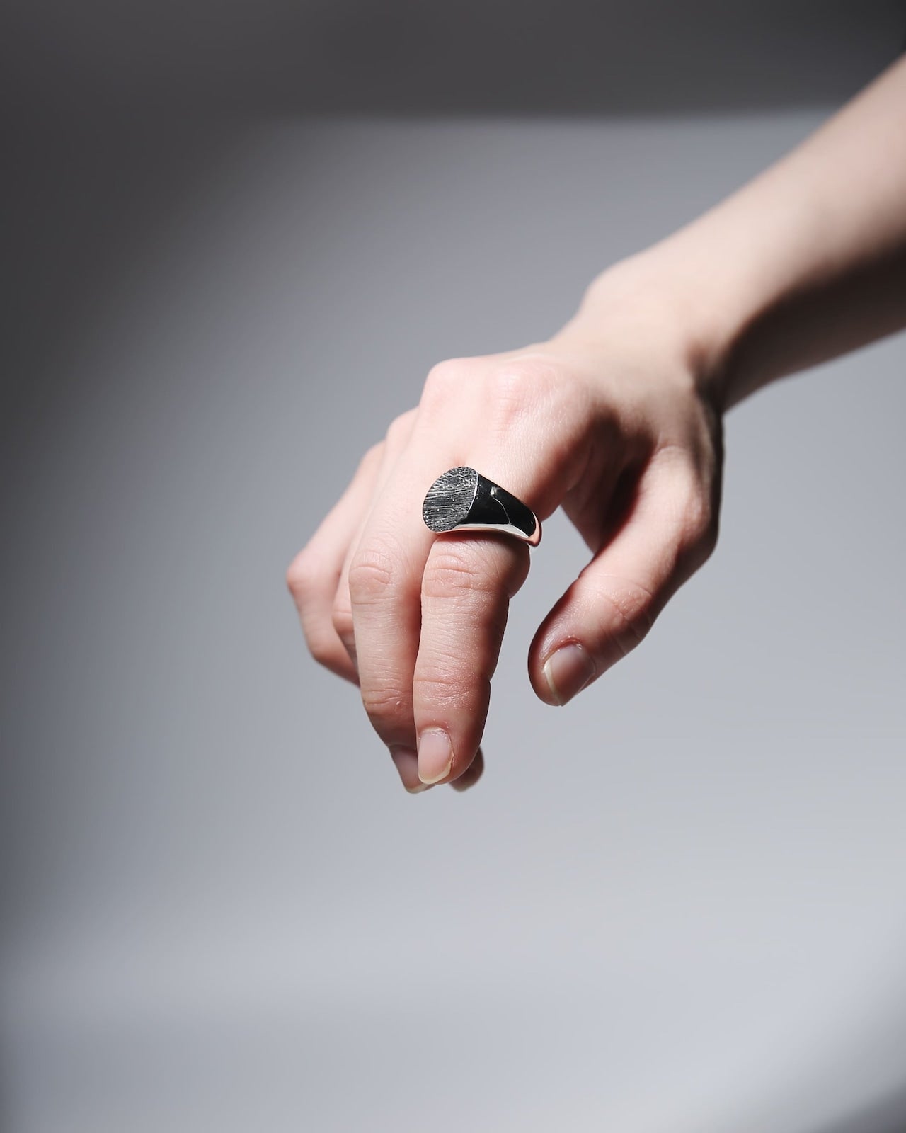 [NINENINE] シルバー925 シグネットリング | 22 - R - 025 - apartir Online Store アパルティール セレクトショップ