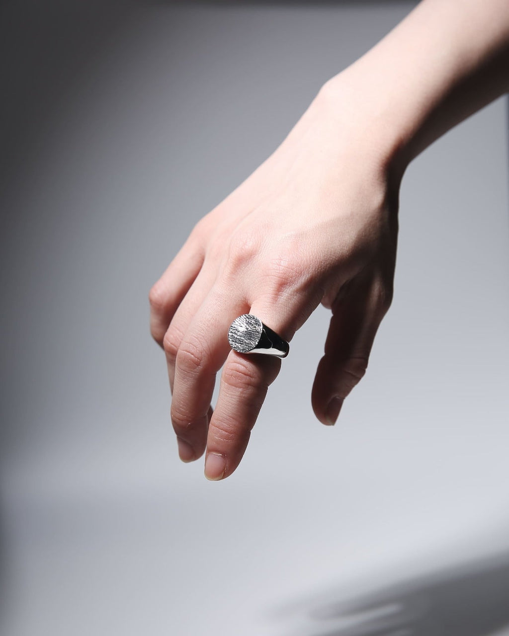 [NINENINE] シルバー925 シグネットリング | 22 - R - 025 - apartir Online Store アパルティール セレクトショップ