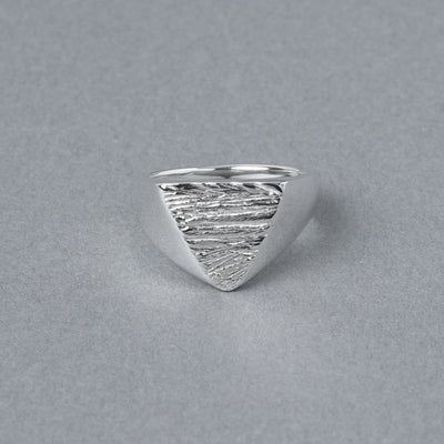 [NINENINE] Sterling Silver Signet Ring | 22-R-026