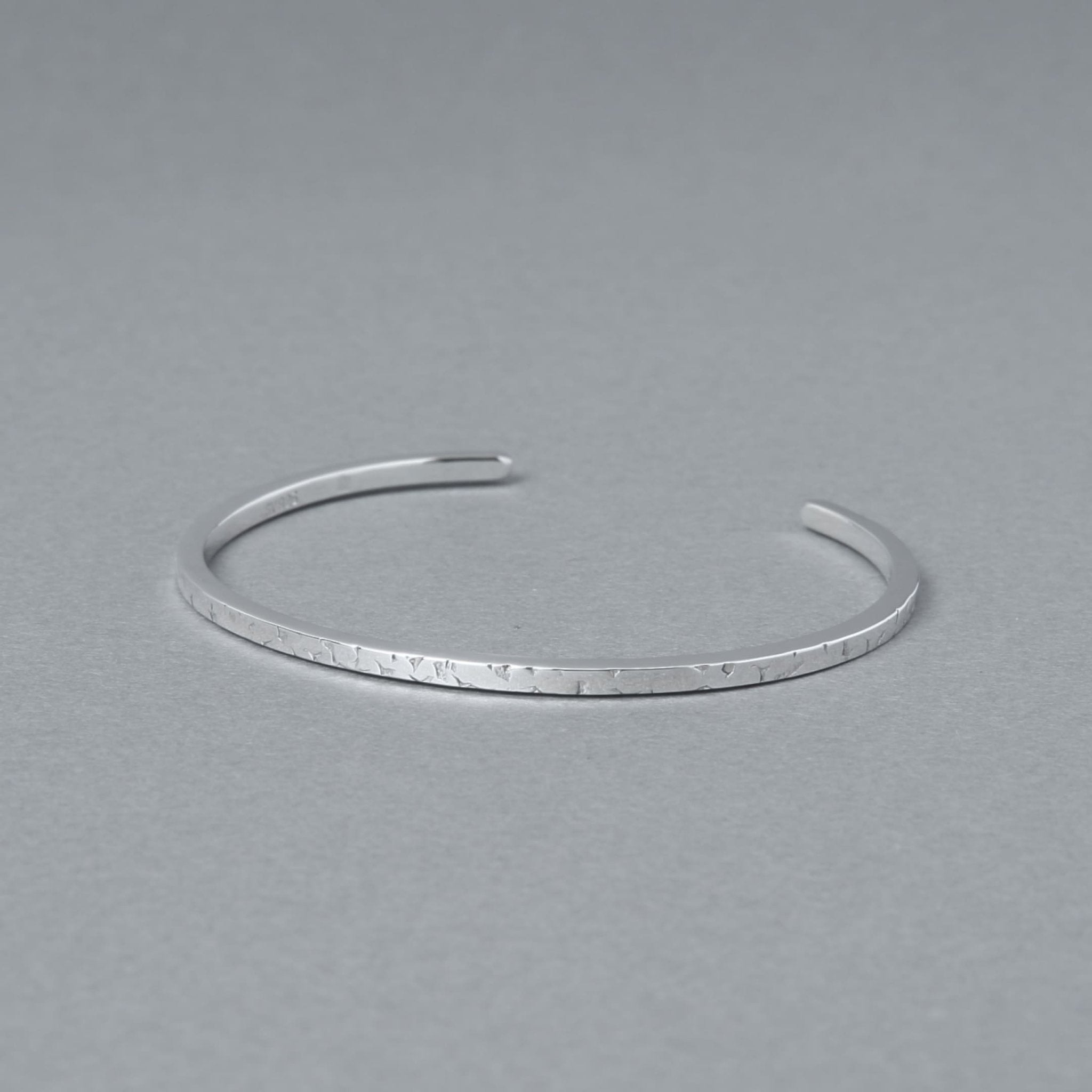 [NINENINE] シルバー925 バングル｜いぶし加工なし｜24 - B - 013 - apartir Online Store アパルティール セレクトショップ