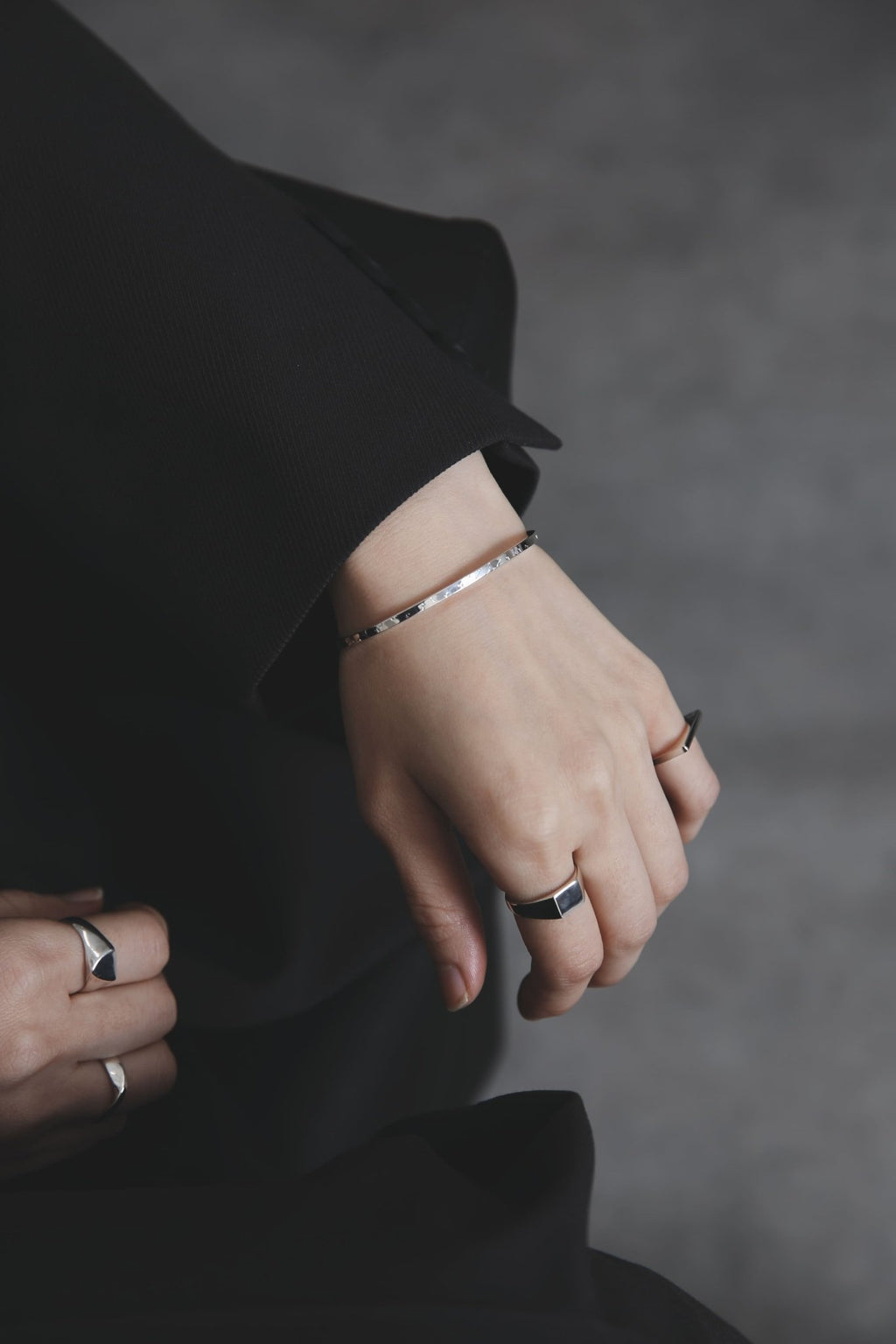 [NINENINE] シルバー925 バングル｜いぶし加工なし｜24 - B - 013 - apartir Online Store アパルティール セレクトショップ