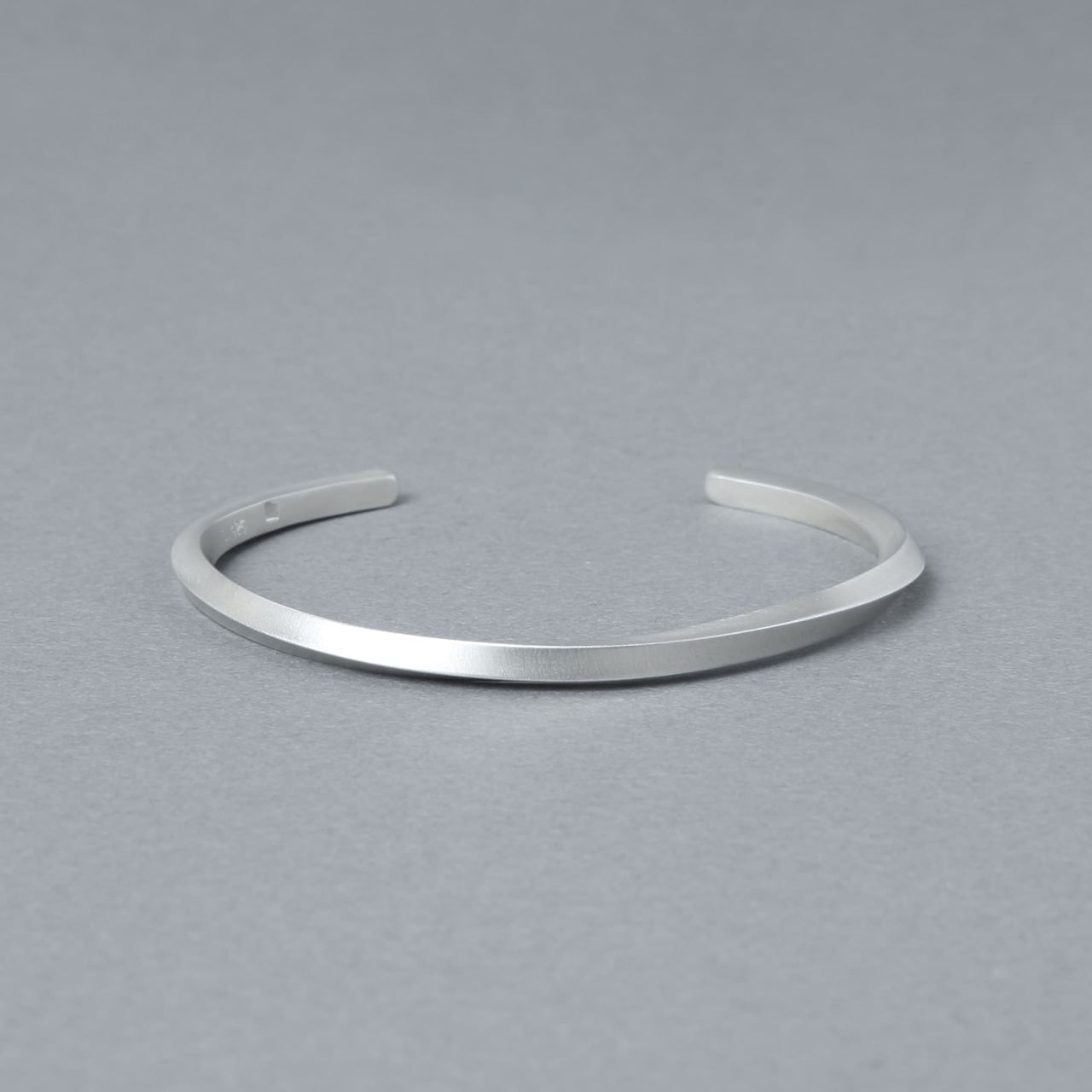 [NINENINE] シルバー925 バングル ｜幅3mm｜21 - B - 002 - apartir Online Store アパルティール セレクトショップ
