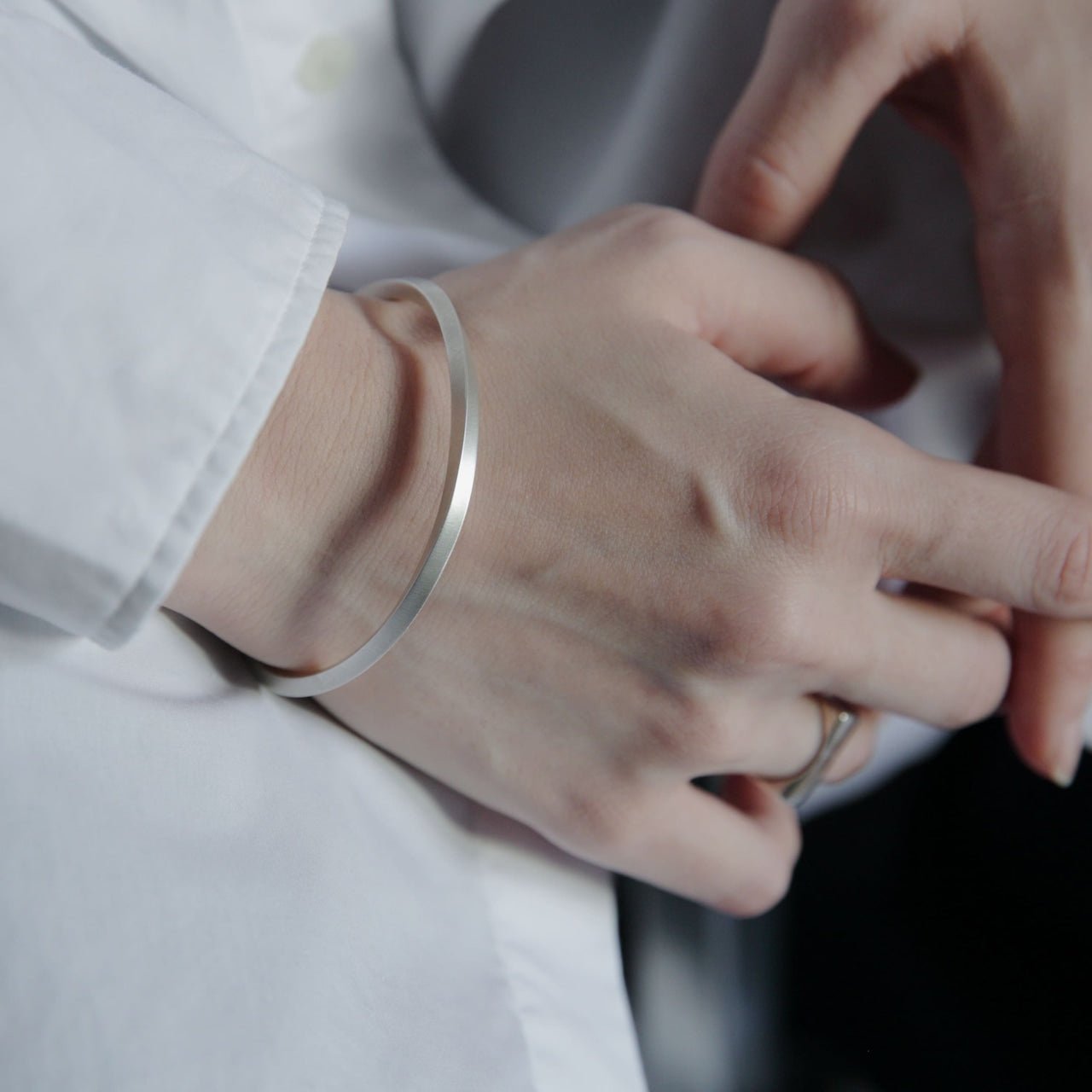 [NINENINE] シルバー925 バングル ｜幅3mm｜21 - B - 002 - apartir Online Store アパルティール セレクトショップ