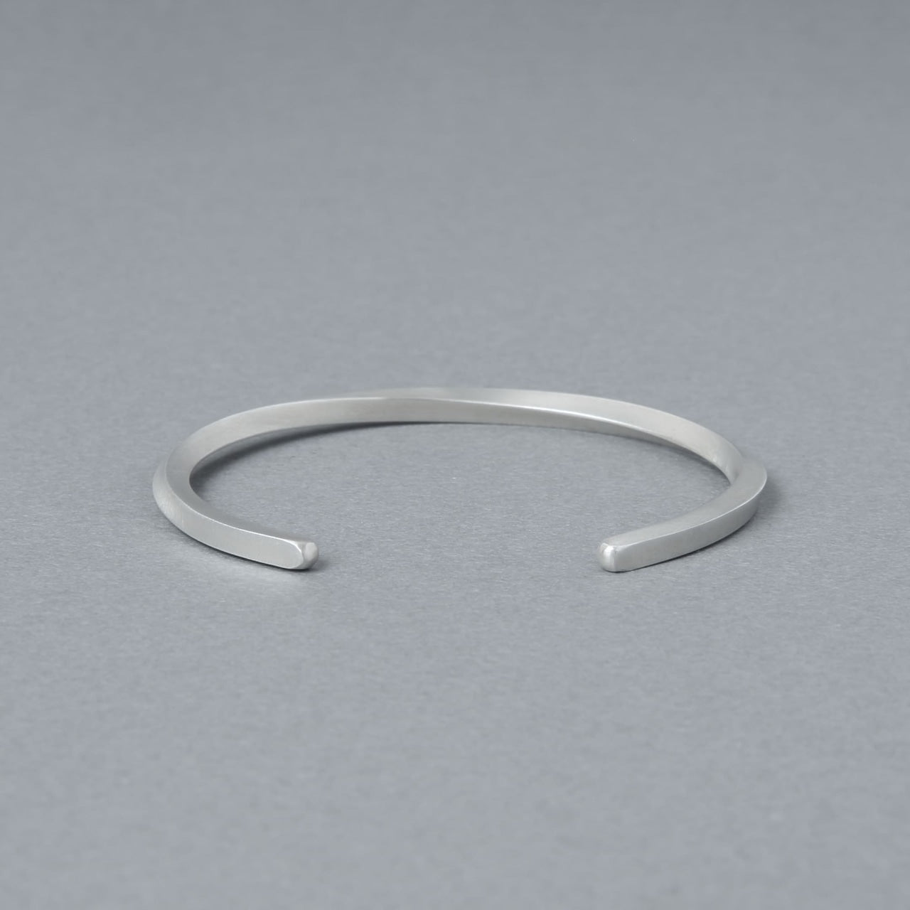 [NINENINE] シルバー925 バングル ｜幅3mm｜21 - B - 002 - apartir Online Store アパルティール セレクトショップ