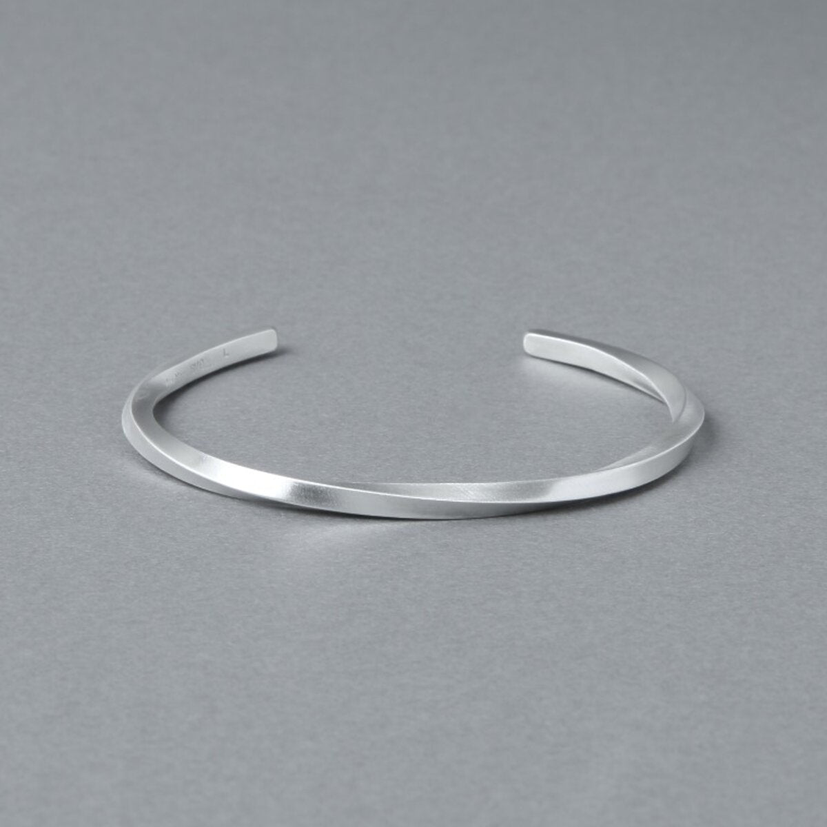 [NINENINE] シルバー925 バングル ｜幅3mm｜21-B-002 - apartir Online Store アパルティール セレクトショップ