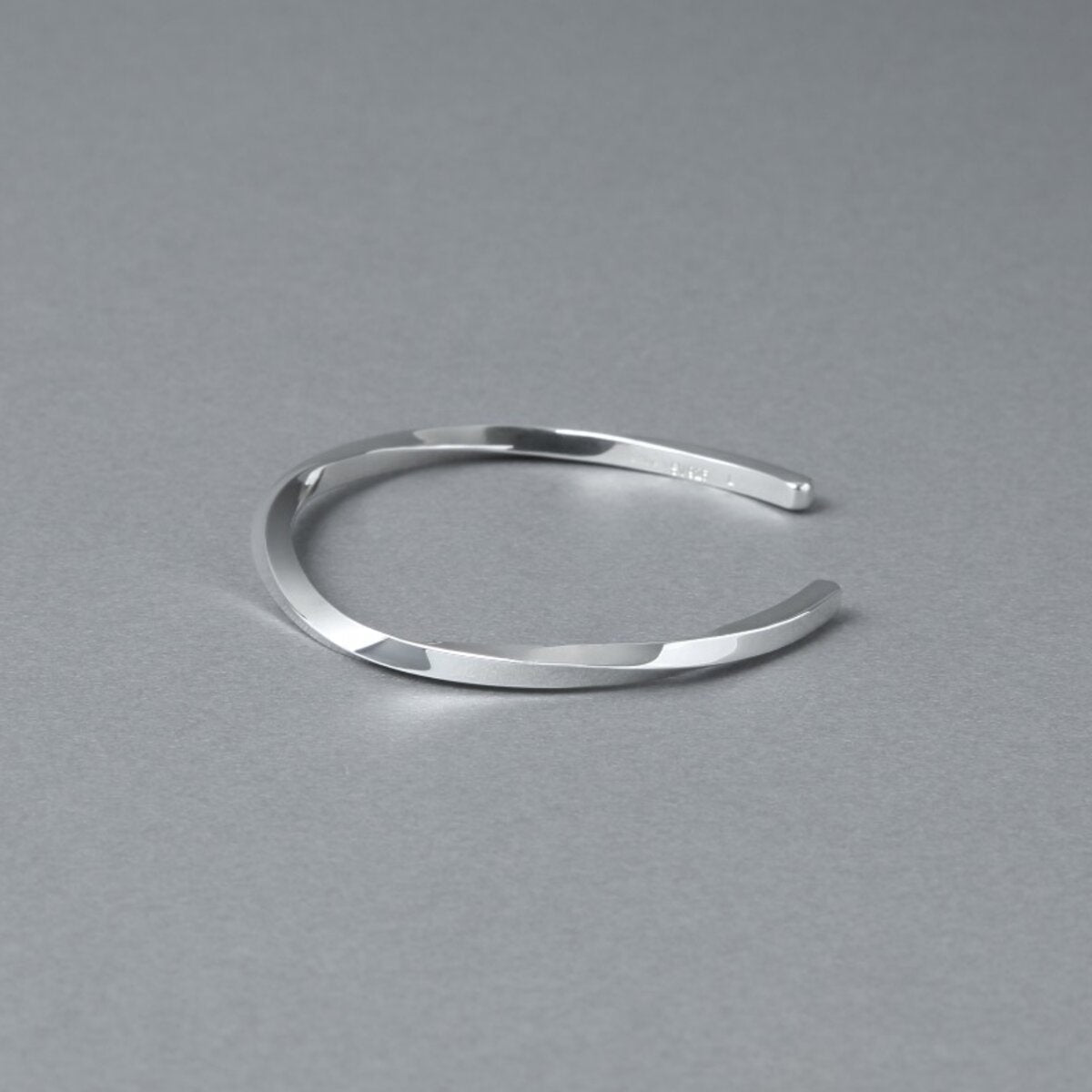 [NINENINE] シルバー925 バングル｜幅3mm｜21-B-005 - apartir Online Store アパルティール セレクトショップ