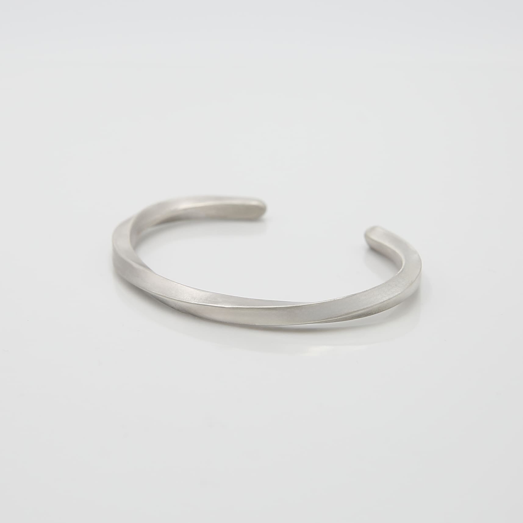 [NINENINE] シルバー925 バングル ｜幅4mm｜21 - B - 001 - apartir Online Store アパルティール セレクトショップ