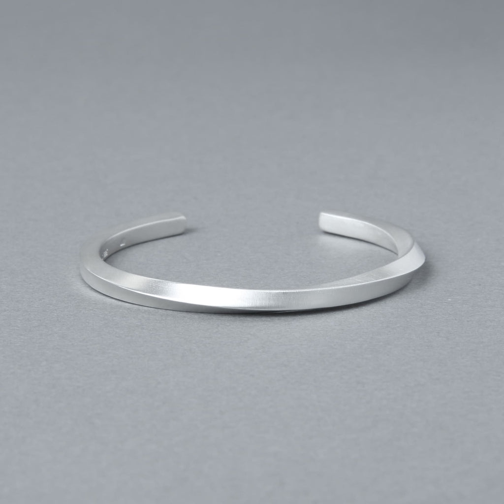 [NINENINE] シルバー925 バングル ｜幅4mm｜21 - B - 001 - apartir Online Store アパルティール セレクトショップ