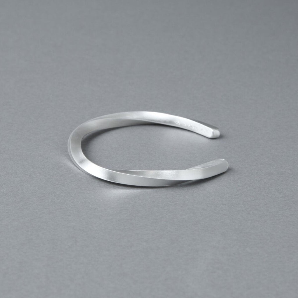 [NINENINE] シルバー925 バングル ｜幅4mm｜21-B-001 - apartir Online Store アパルティール セレクトショップ