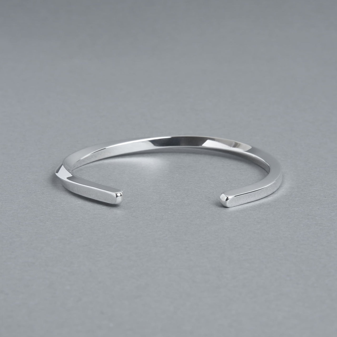 [NINENINE] シルバー925 バングル ｜幅4mm｜21 - B - 004 - apartir Online Store アパルティール セレクトショップ