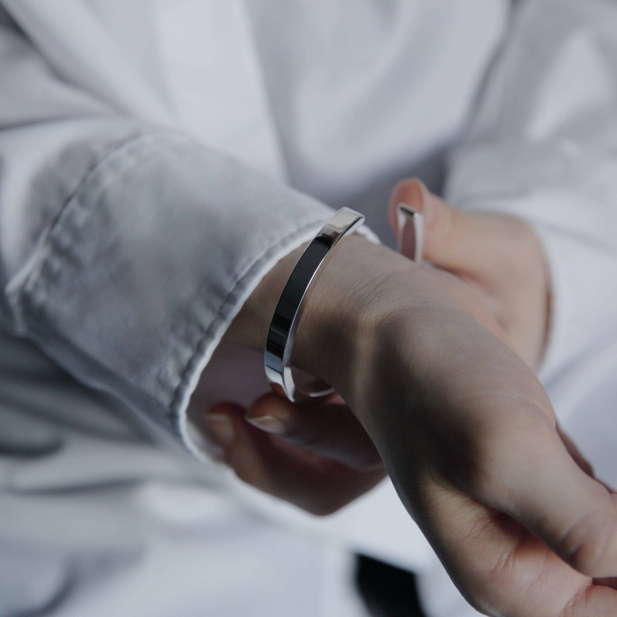 [NINENINE] シルバー925 バングル｜幅6mm｜22 - B - 007 - apartir Online Store アパルティール セレクトショップ