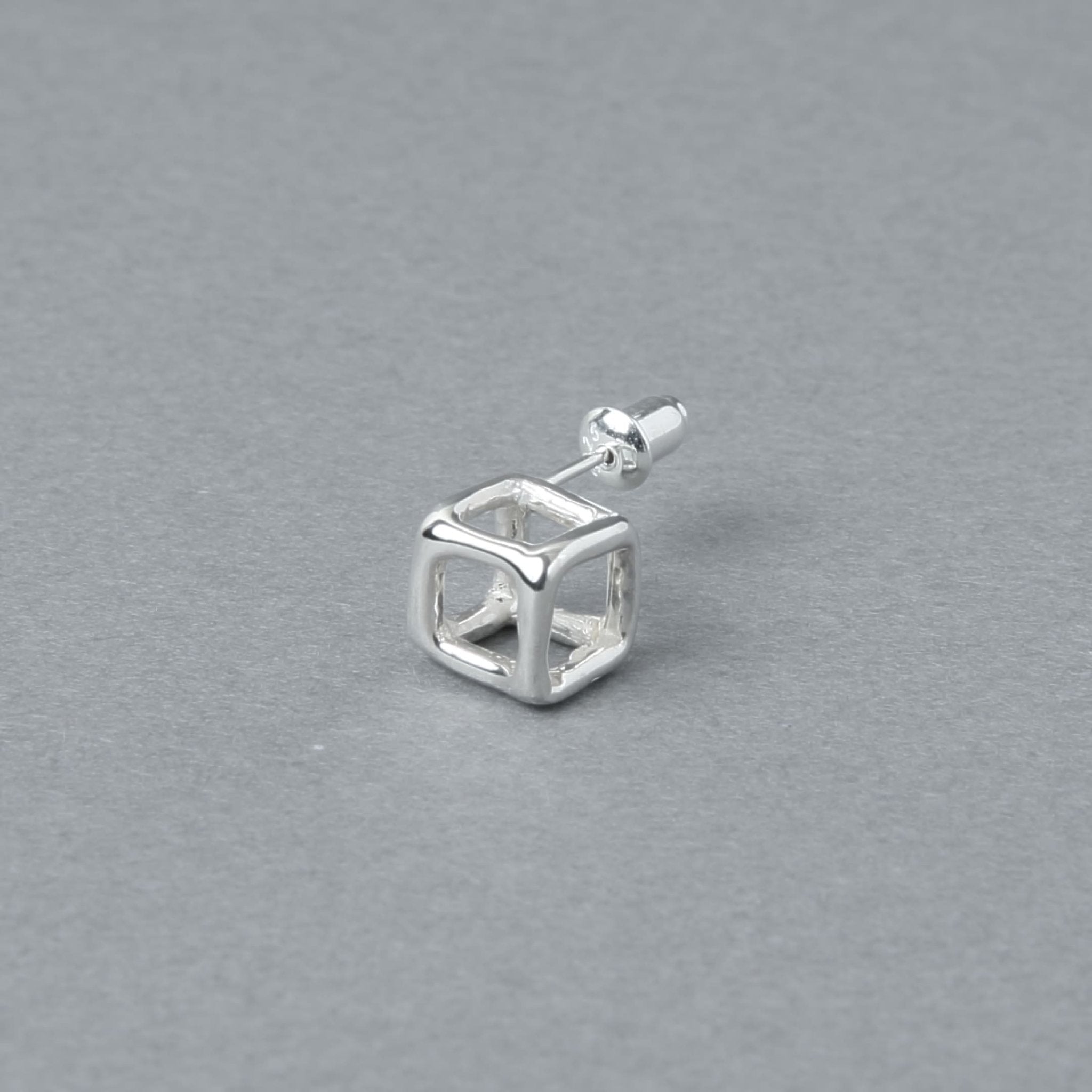 [NINENINE] シルバー925 ピアス | 7mm角 | 23 - E - 025 - apartir Online Store アパルティール セレクトショップ