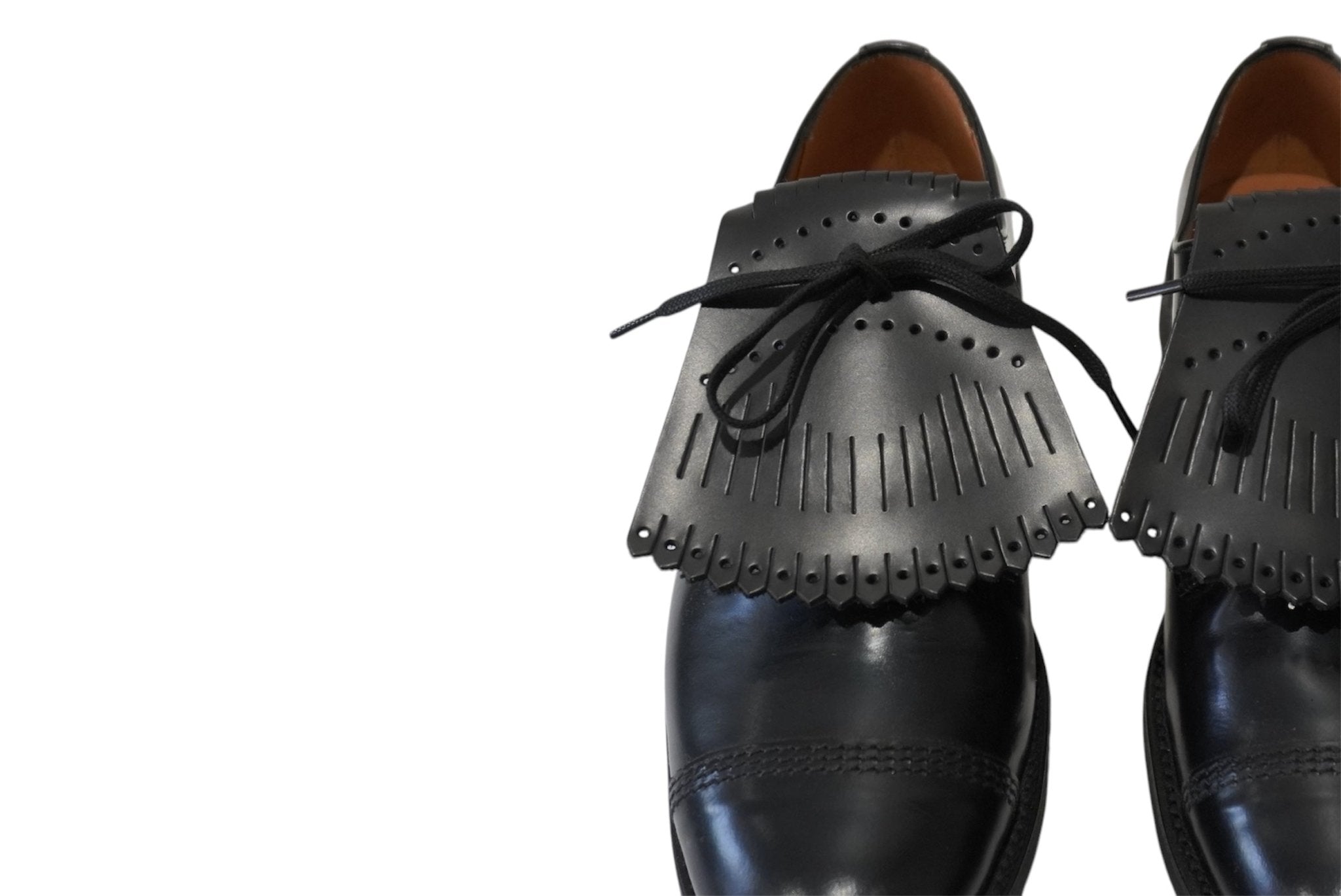 [SANDERS] Kilt Tassel Military Derby Shoe キルト タッセル サンダース ミリタリー ダービー シュー - apartir Online Store アパルティール セレクトショップ