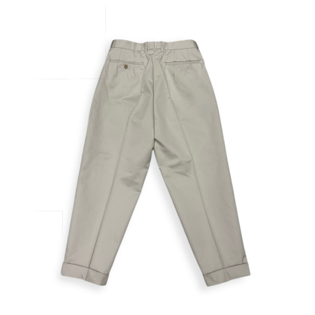 [SCYE BASICS] San Joaquin Cotton Chino Pleated Trousers サイベーシックス サンホアキン コットン チノ トラウザーズ - apartir Online Store アパルティール セレクトショップ