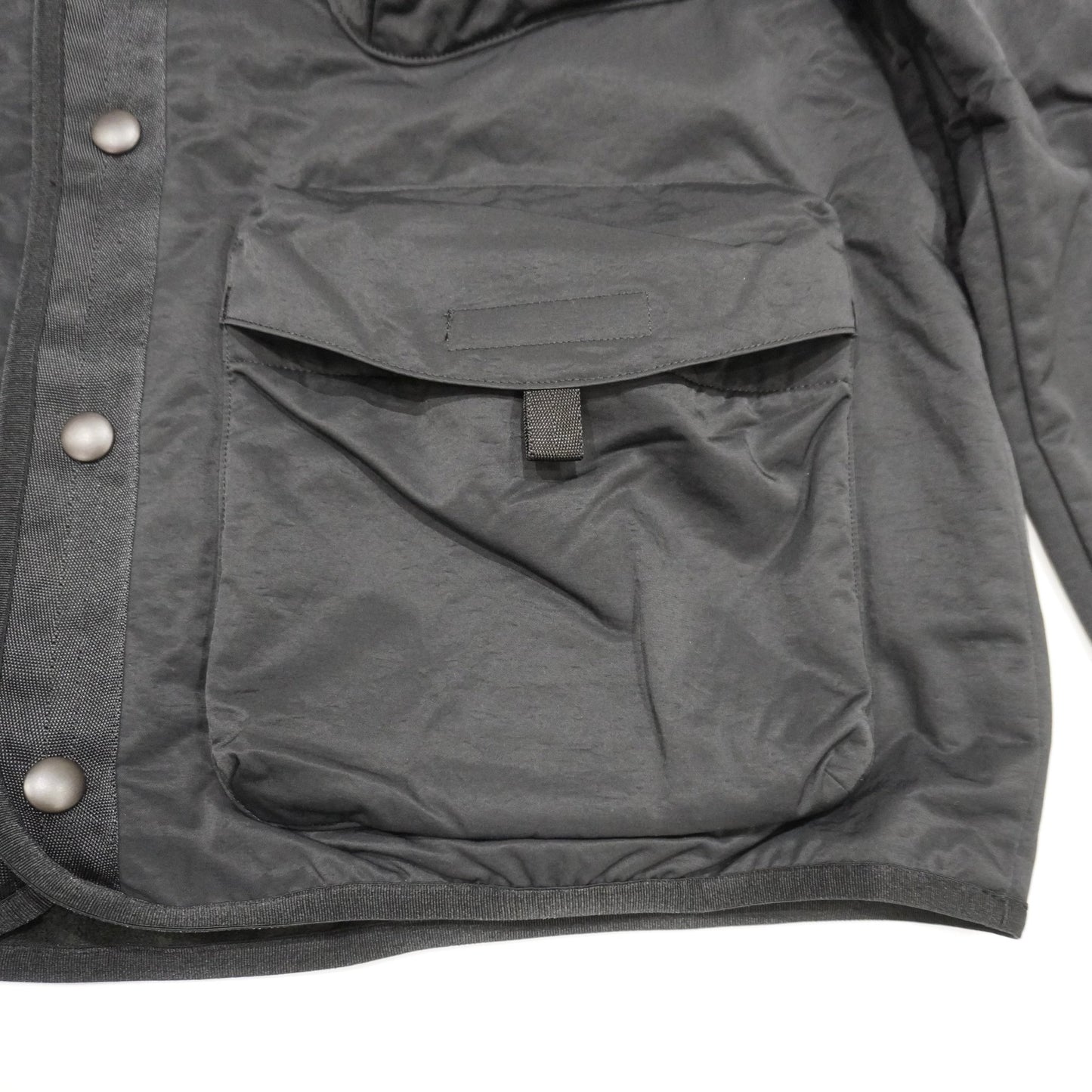 [Scye] High Multi Taslan Nylon Twill Collarless Jacket ハイマルチタスラン ナイロンツイル カラーレスジャケット - apartir Online Store アパルティール セレクトショップ