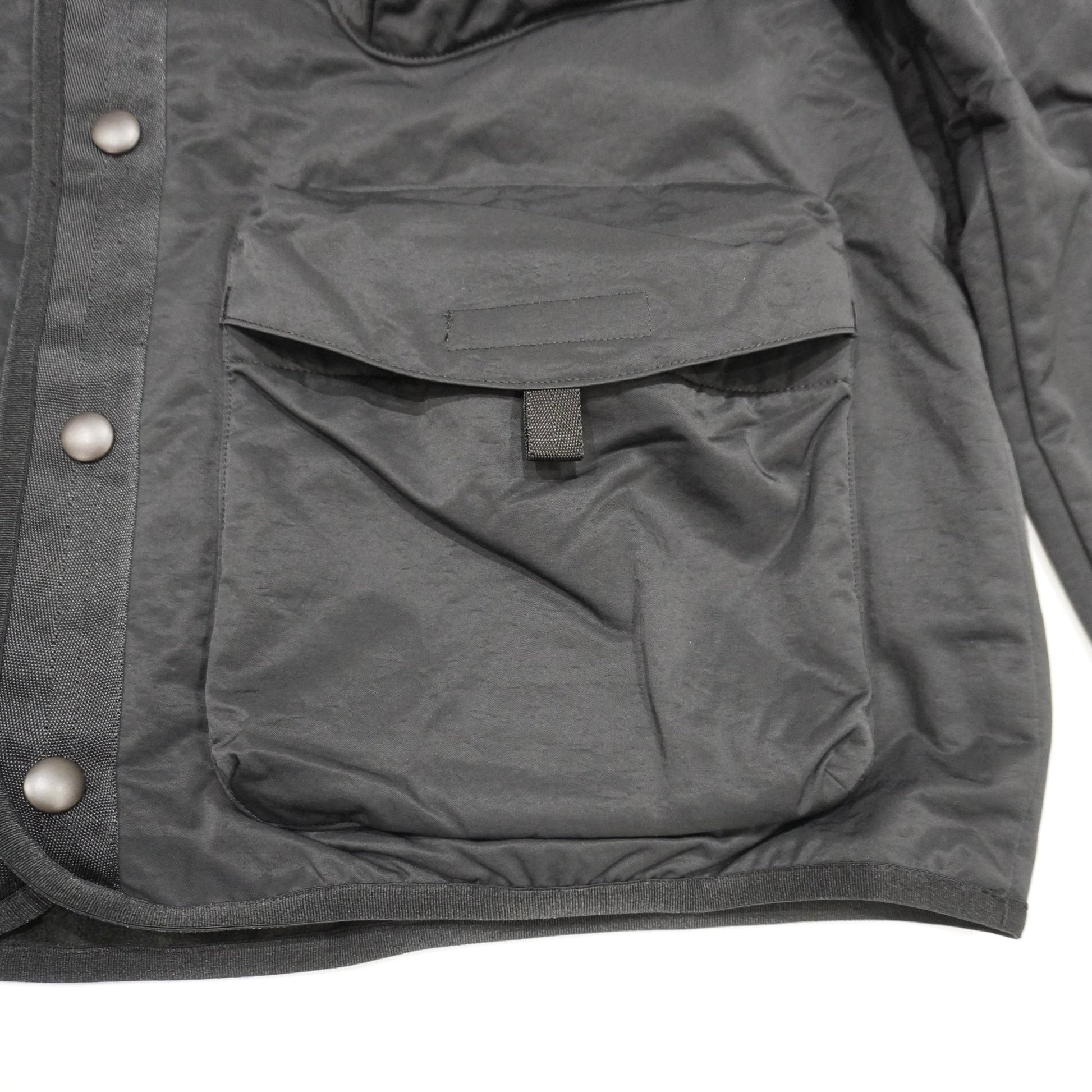 [Scye] High Multi Taslan Nylon Twill Collarless Jacket ハイマルチタスラン ナイロンツイル カラーレスジャケット - apartir Online Store アパルティール セレクトショップ