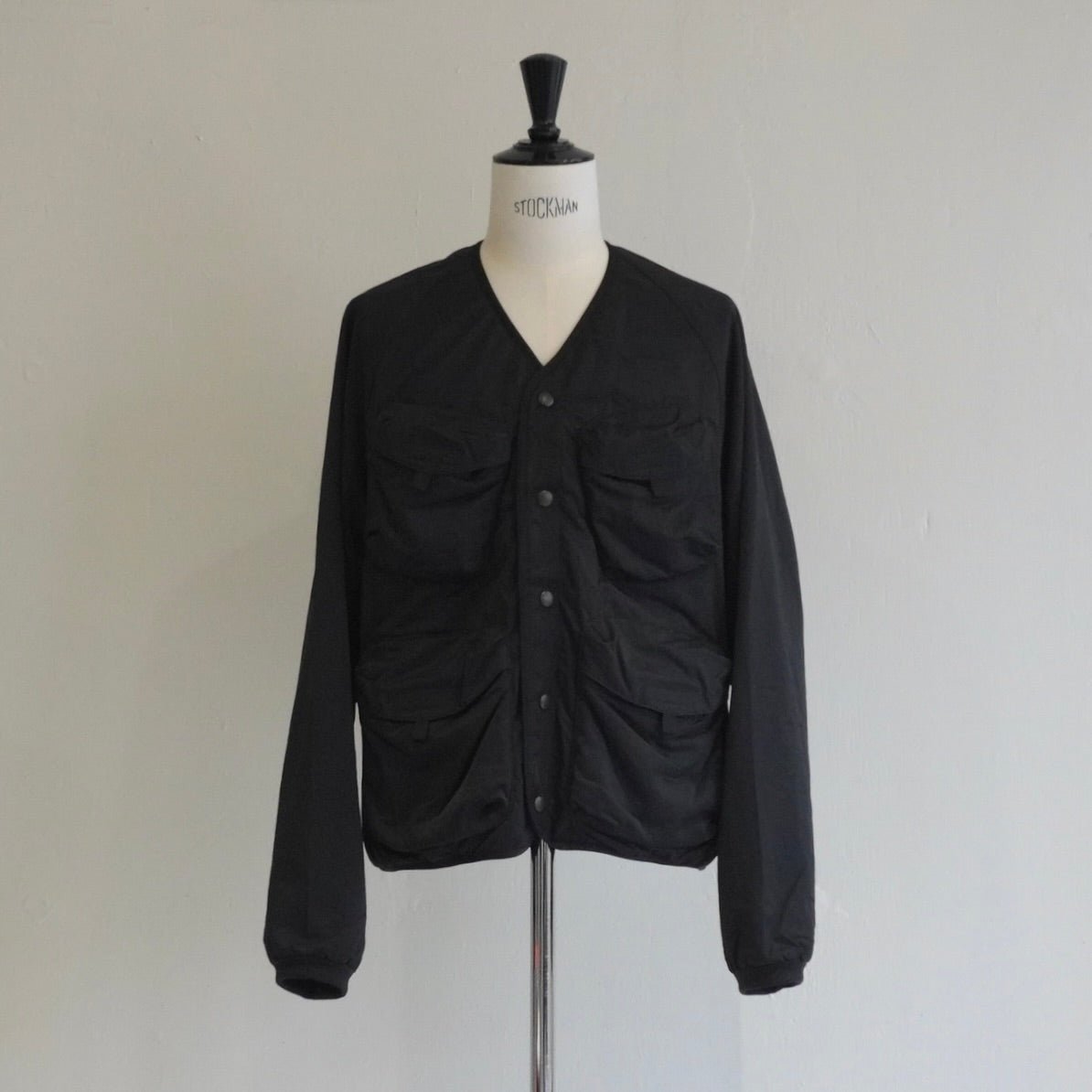 [Scye] High Multi Taslan Nylon Twill Collarless Jacket ハイマルチタスラン ナイロンツイル カラーレスジャケット - apartir Online Store アパルティール セレクトショップ