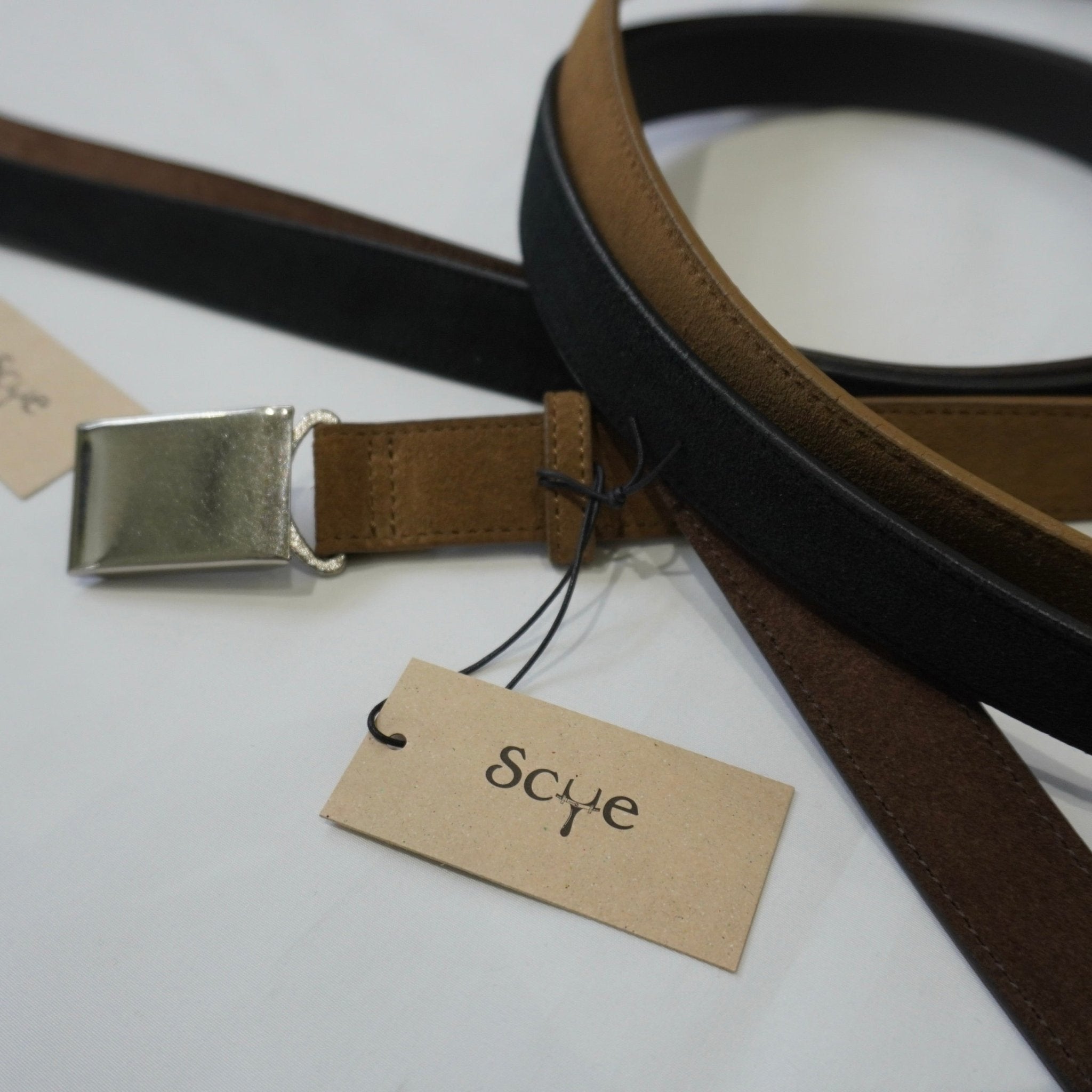 [Scye] Suede Touch Leather Box Buckle Belt - apartir Online Store アパルティール セレクトショップ