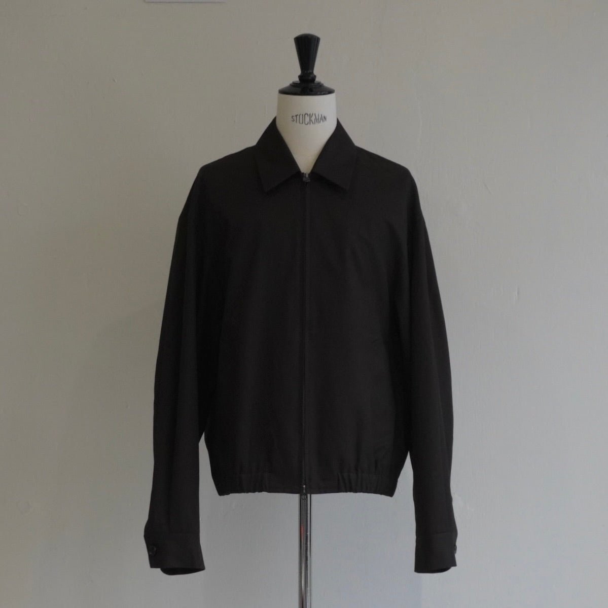 [SCYEBASICS] FINX COTTON Gaberdine Blouson Jacket フィンクスコットン ギャバジン ブルゾン - apartir Online Store アパルティール セレクトショップ