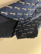 [Vineyard Vines] KEY CREST TIE - apartir Online Store アパルティール セレクトショップ