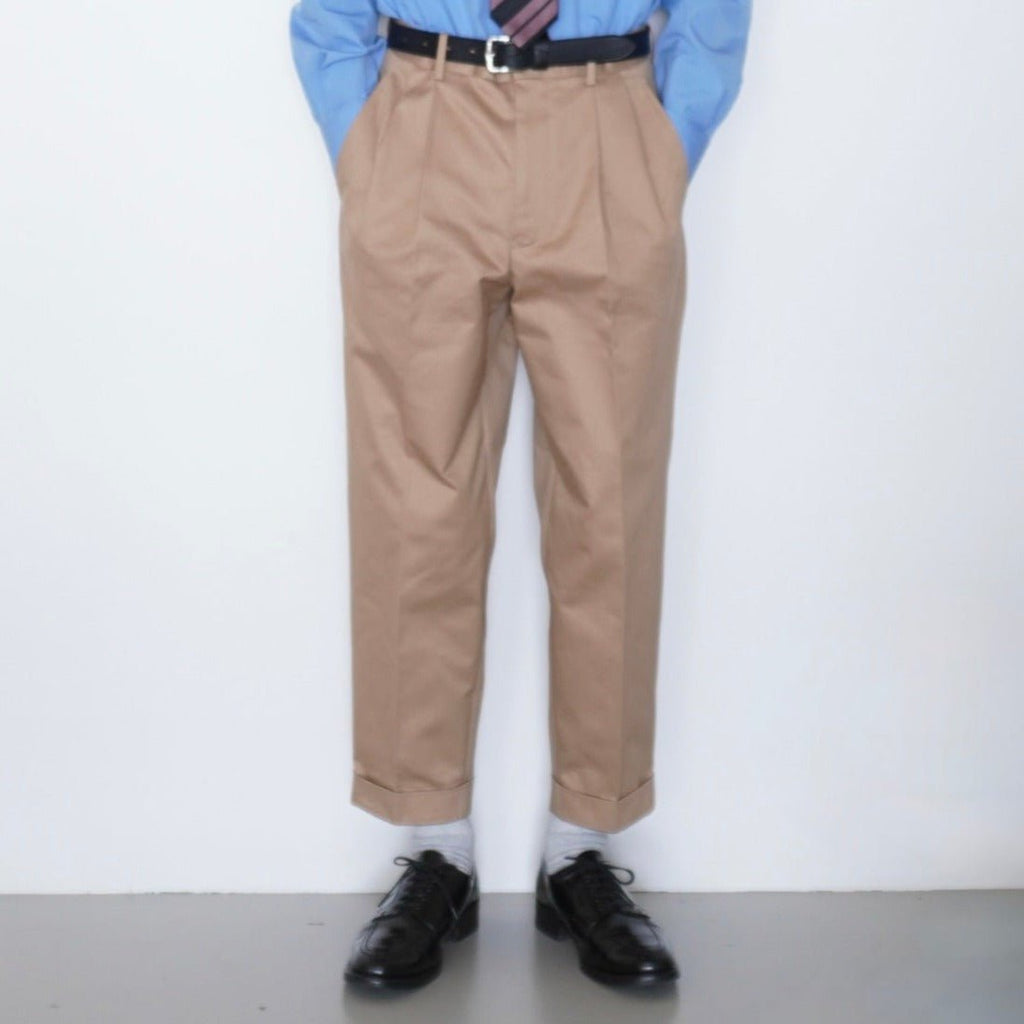 [SCYE BASICS] San Joaquin Cotton Chino Pleated Trousers - apartir Online Store アパルティール セレクトショップ