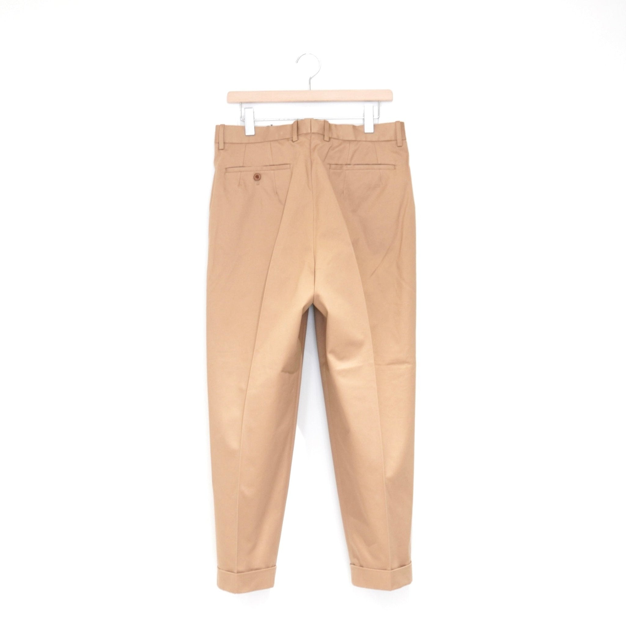 [SCYE BASICS] San Joaquin Cotton Chino Pleated Trousers サイベーシックス サンホアキン コットン チノ トラウザーズ - apartir Online Store アパルティール セレクトショップ